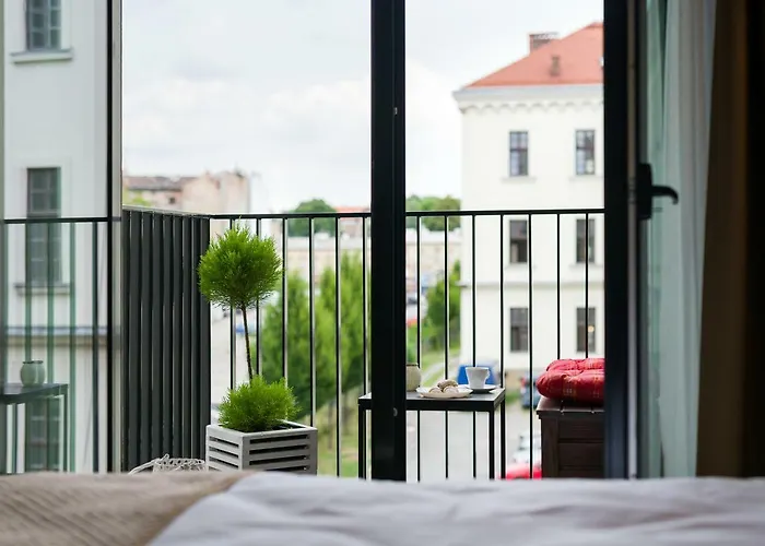 Raj 4 Ul. Rajska Stare