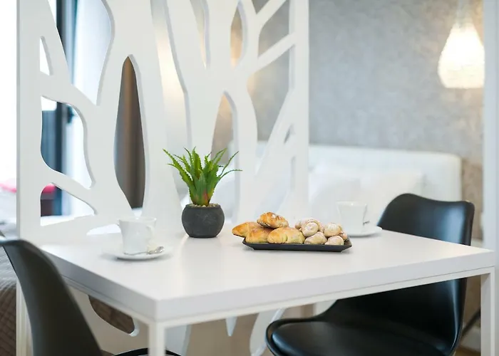 Raj 4 Ul. Rajska Stare